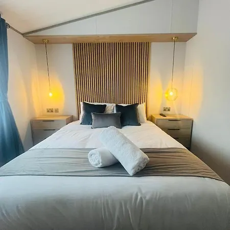 אכסניה Belle Vue With Hot Tub